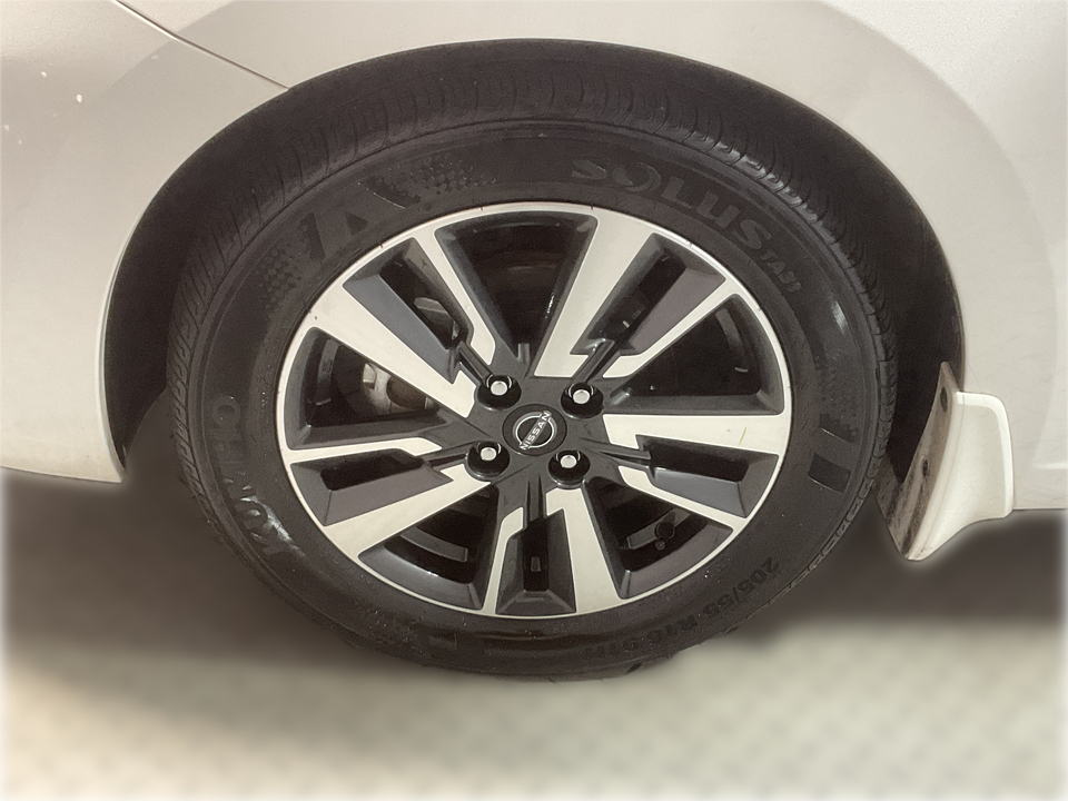 2024 Nissan Versa SV