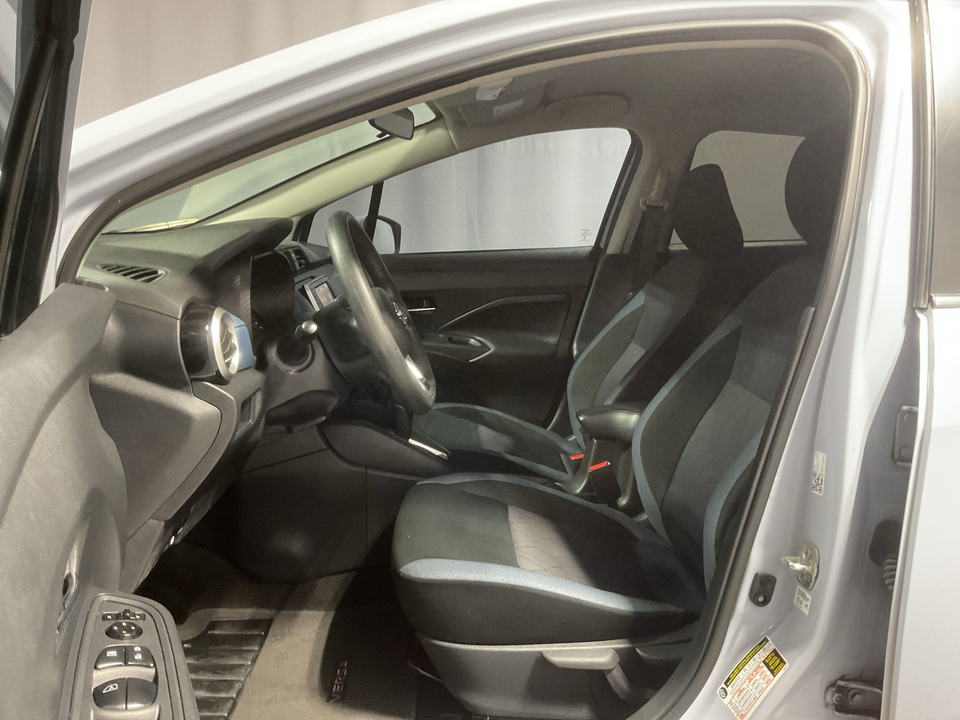 2024 Nissan Versa SV