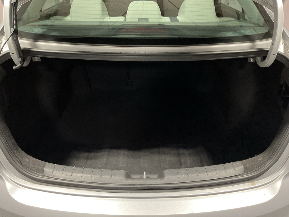 2020 Hyundai Elantra SE 6AT