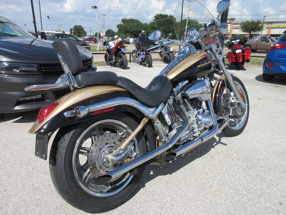 2003 Harley-Davidson FXSTDSE