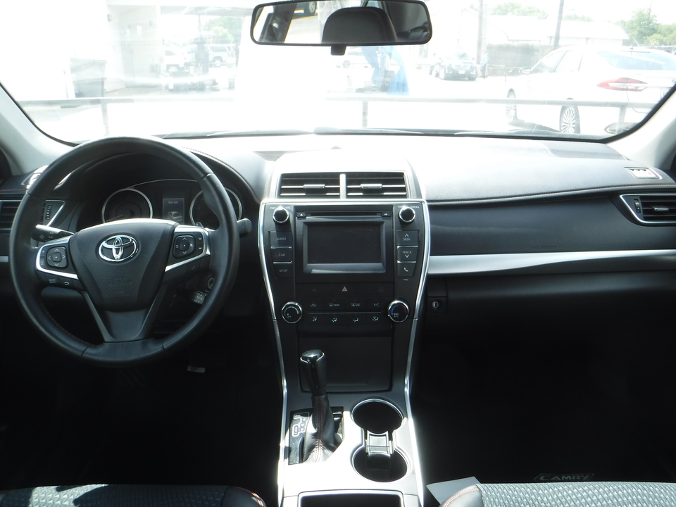 2015 Toyota Camry SE