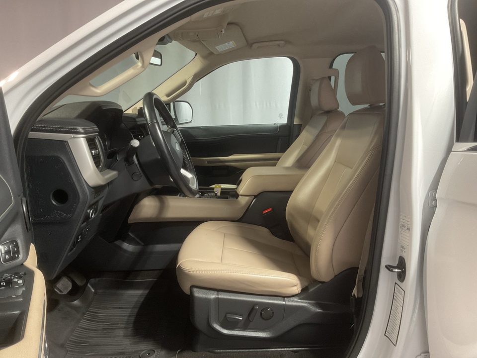 2023 Ford Expedition MAX XLT