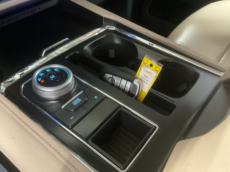 2023 Ford Expedition MAX XLT