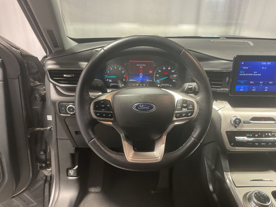 2023 Ford Explorer XLT AWD