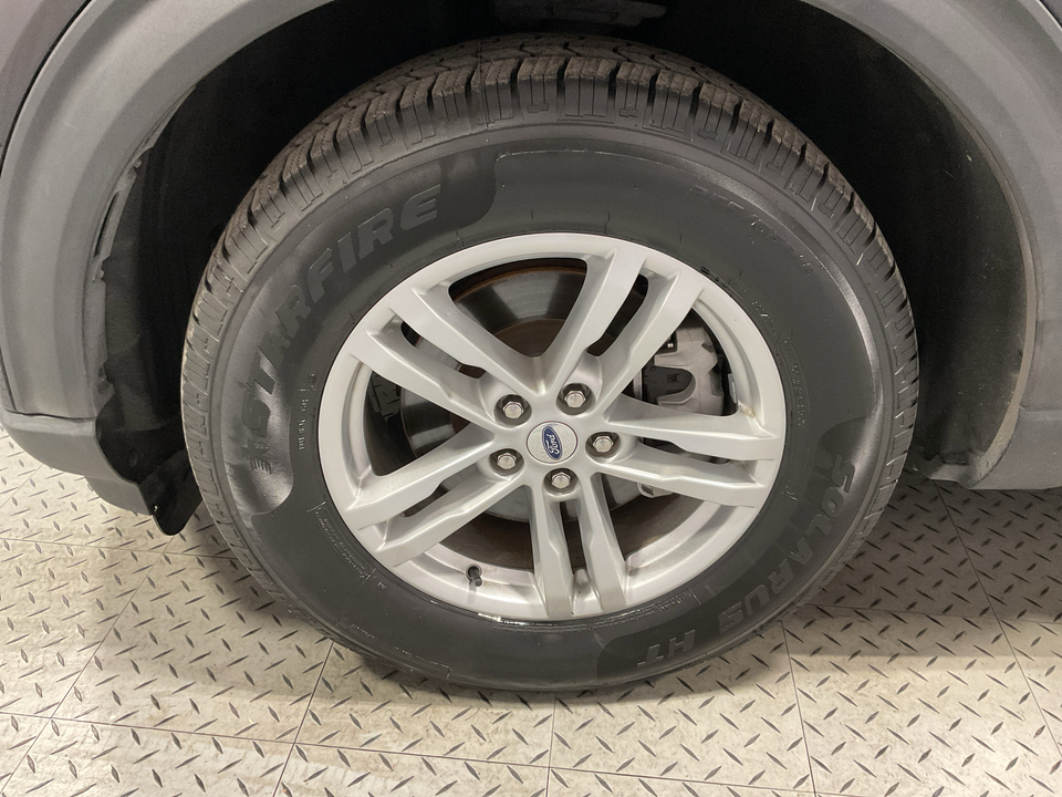 2023 Ford Explorer XLT AWD