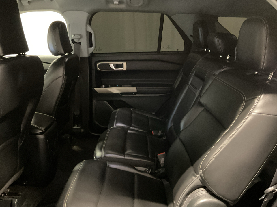 2023 Ford Explorer XLT AWD