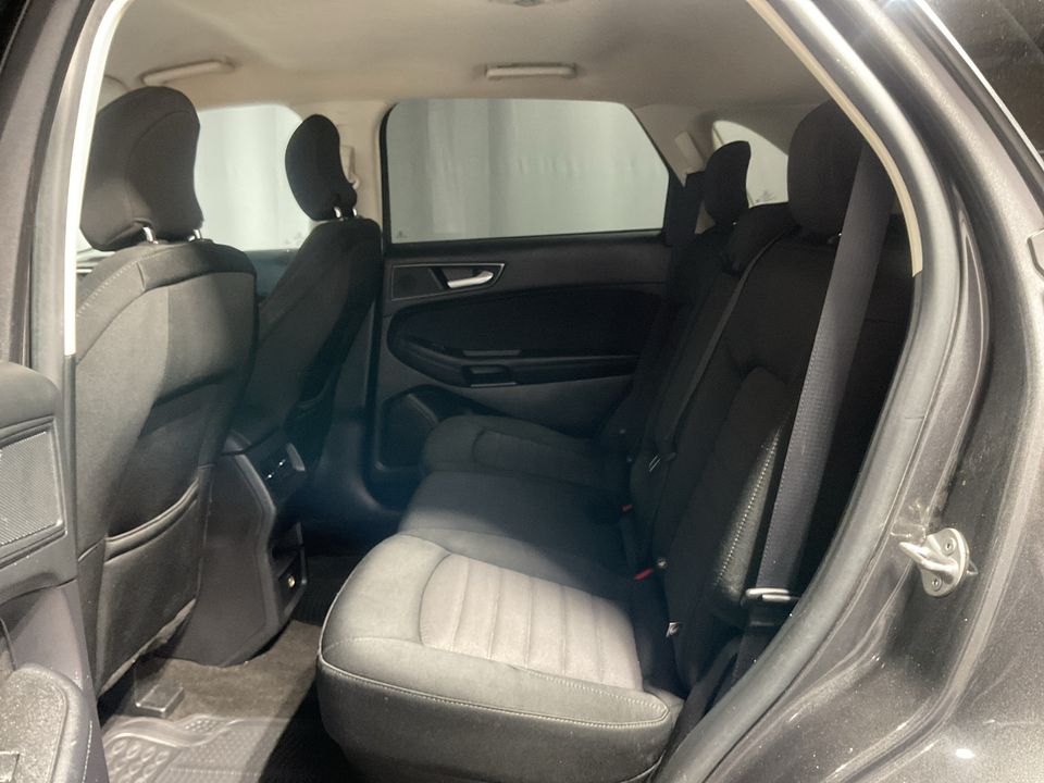 2019 Ford Edge SE FWD