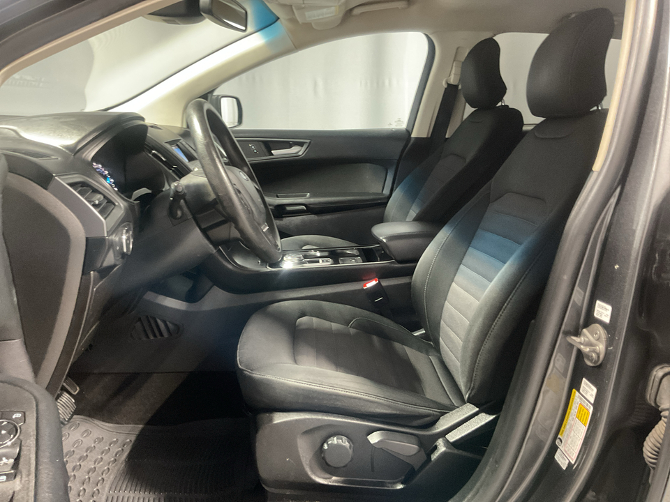 2019 Ford Edge SE FWD