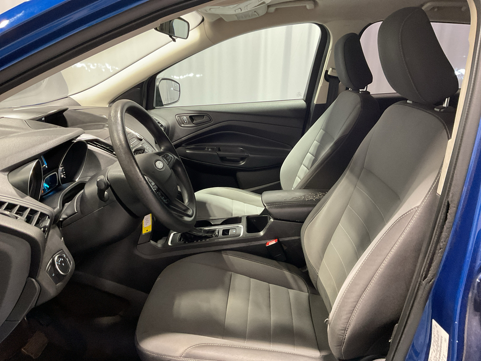 2019 Ford Escape S FWD