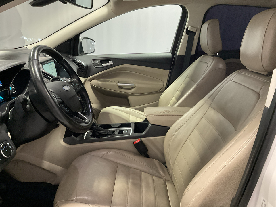 2019 Ford Escape Titanium FWD