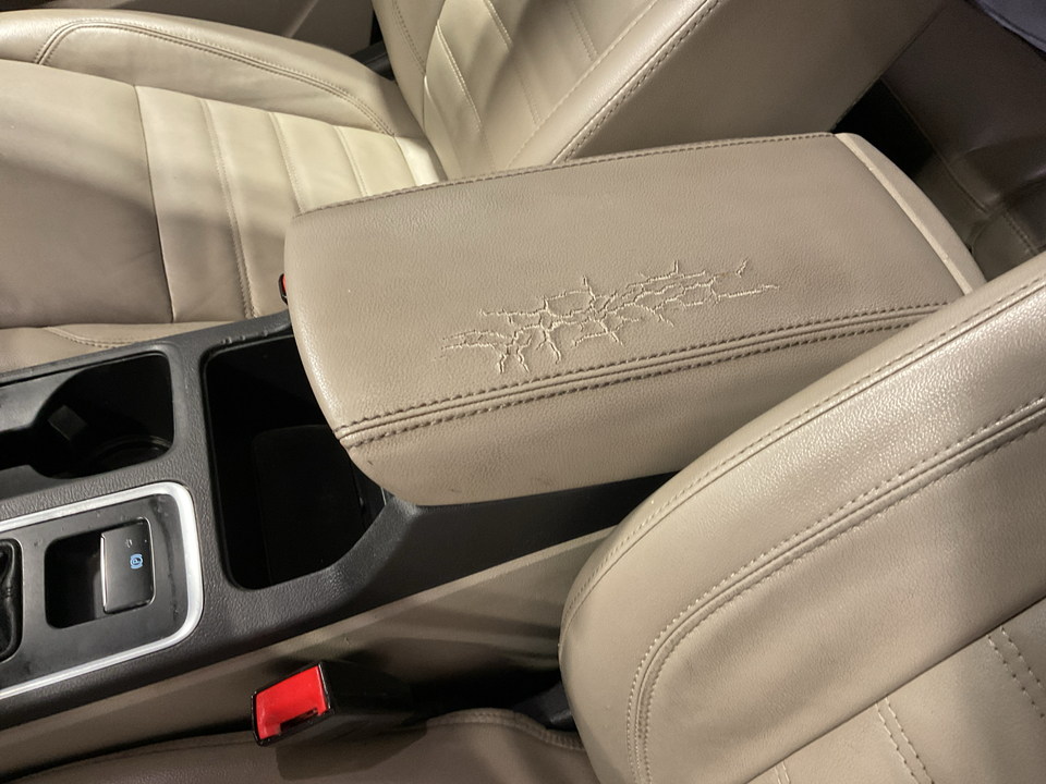 2019 Ford Escape Titanium FWD