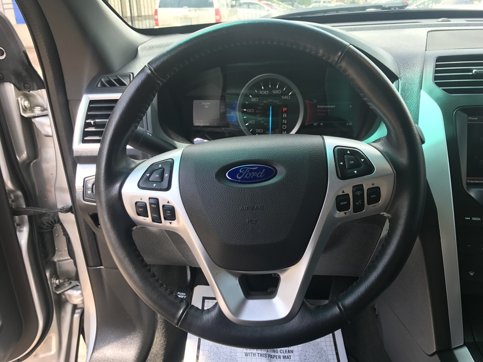 2014 Ford Explorer XLT FWD