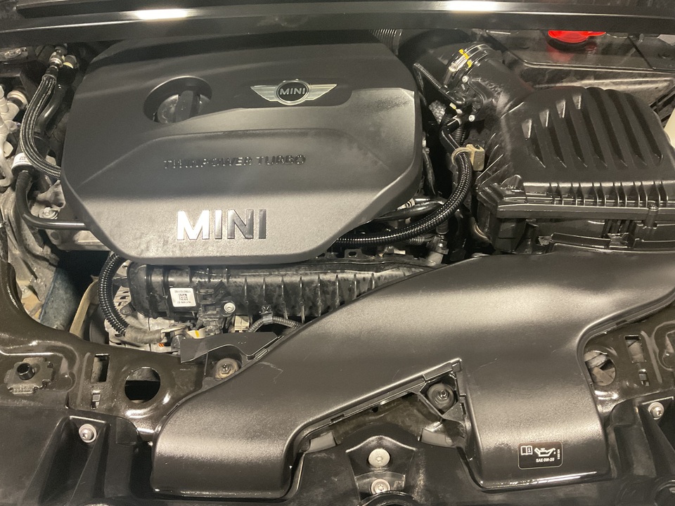 2018 Mini Countryman Base