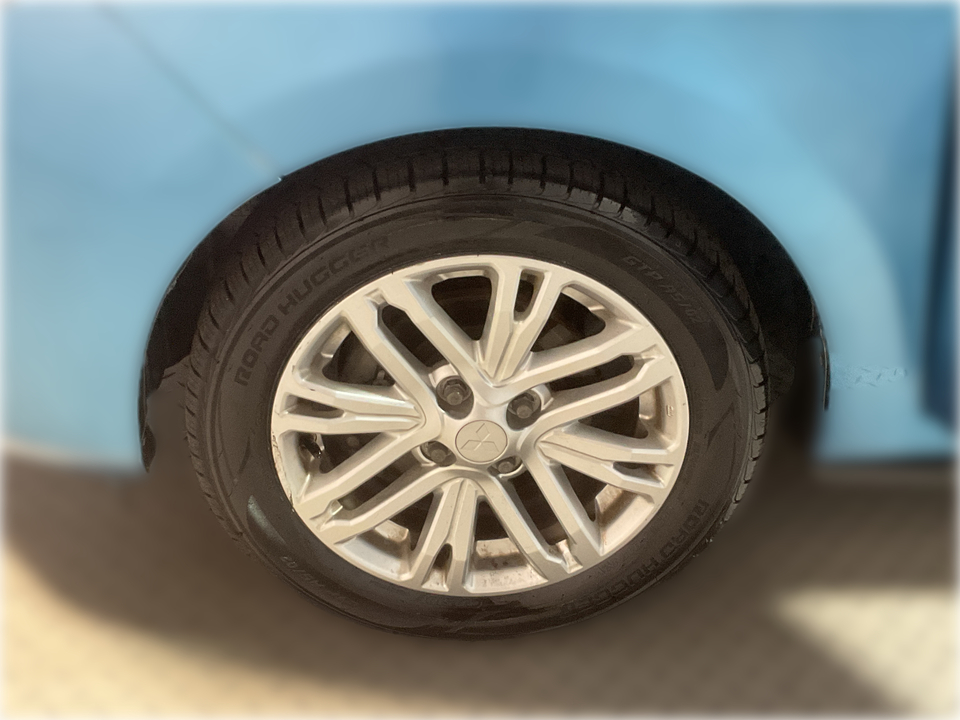 2022 Mitsubishi Mirage G4 SE