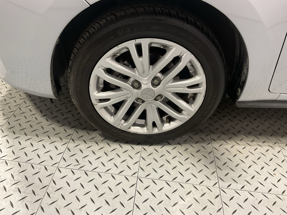 2021 Mitsubishi Mirage G4 LE