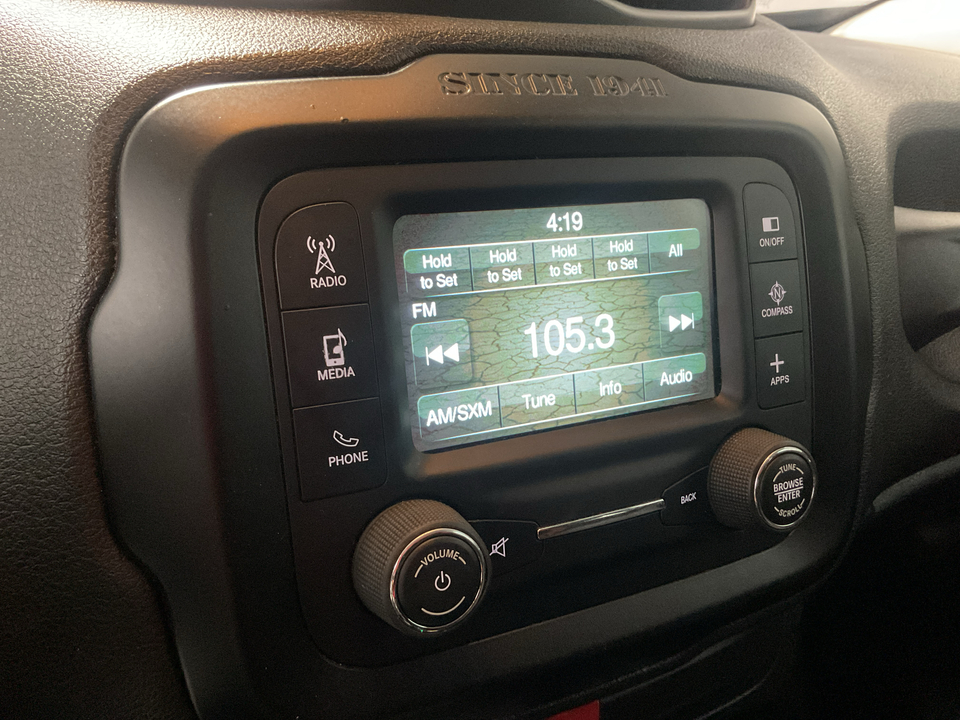 2017 Jeep Renegade Latitude FWD