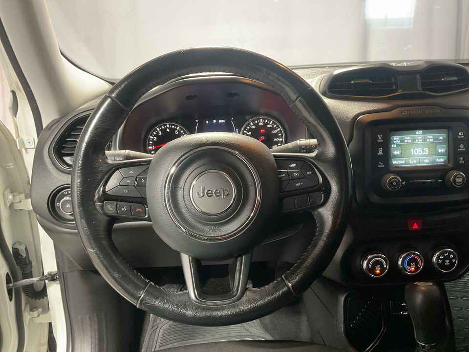 2017 Jeep Renegade Latitude FWD