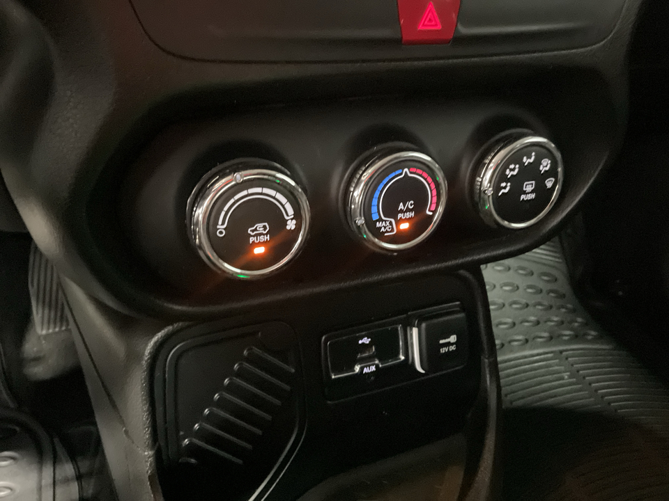2017 Jeep Renegade Latitude FWD