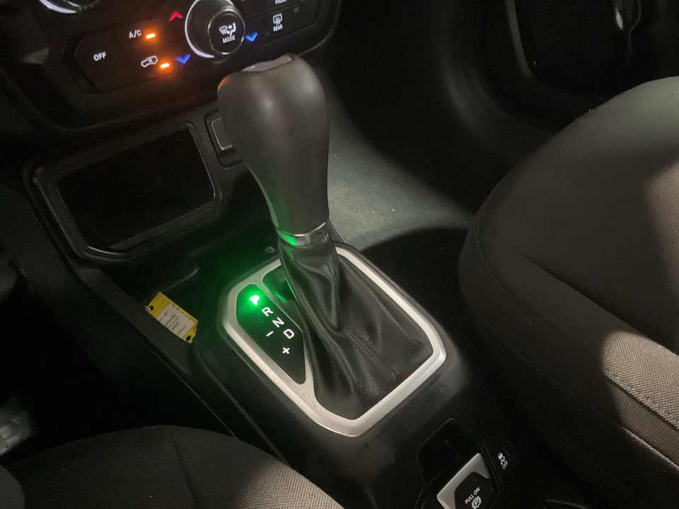 2018 Jeep Renegade Latitude FWD