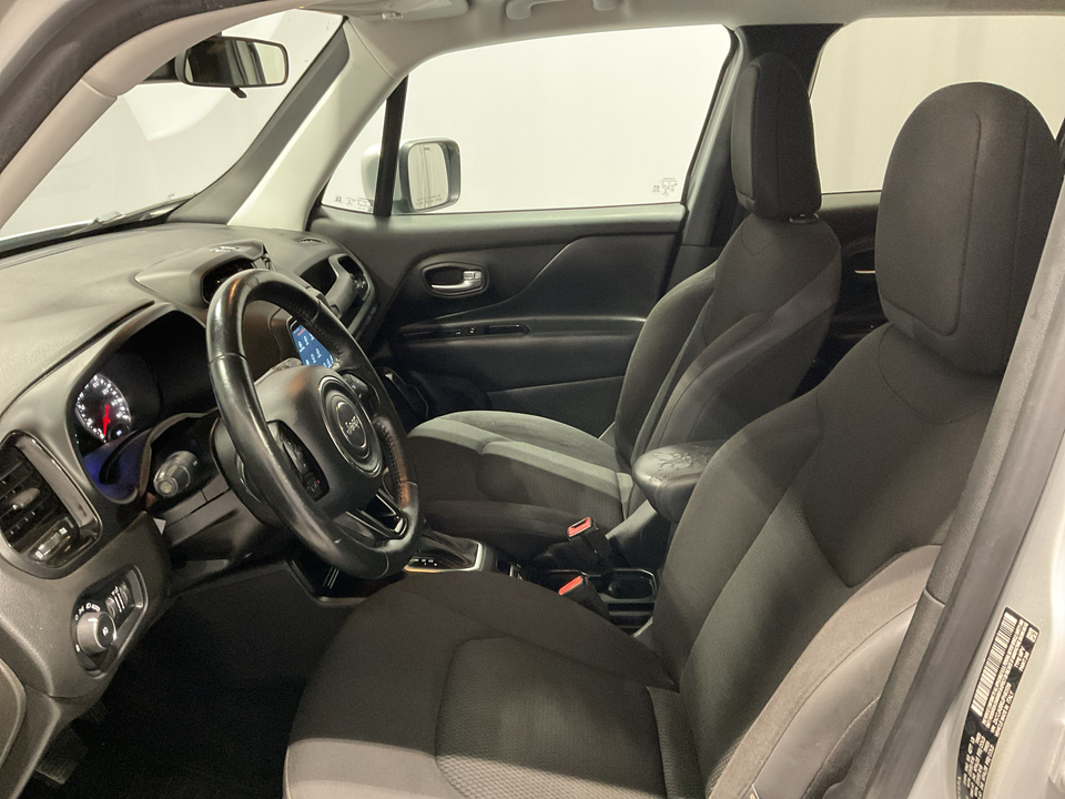 2018 Jeep Renegade Latitude FWD