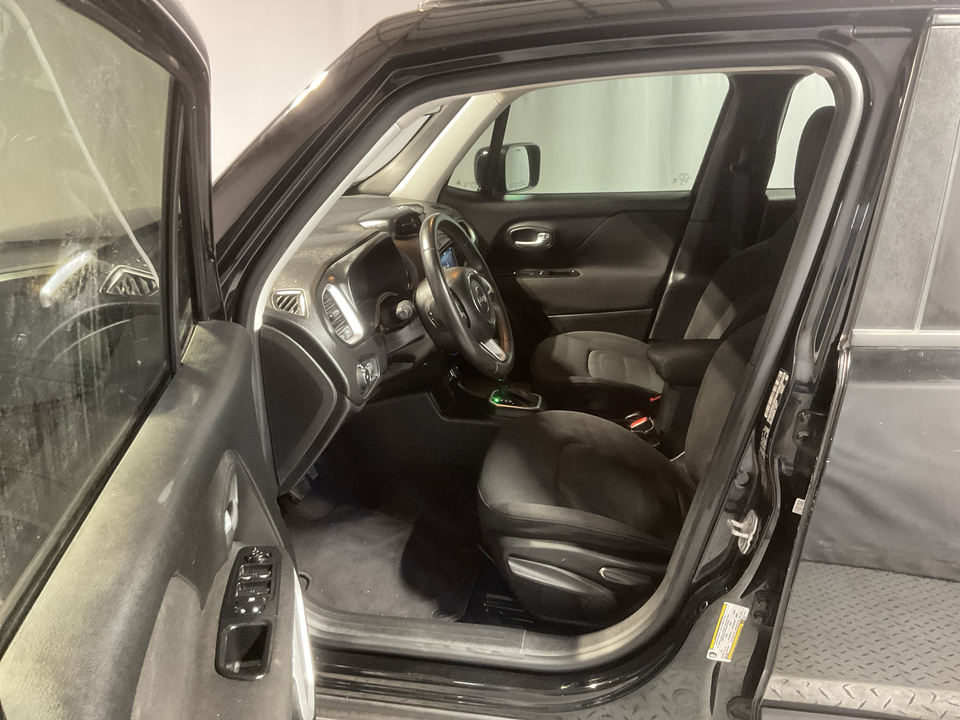 2018 Jeep Renegade Latitude FWD