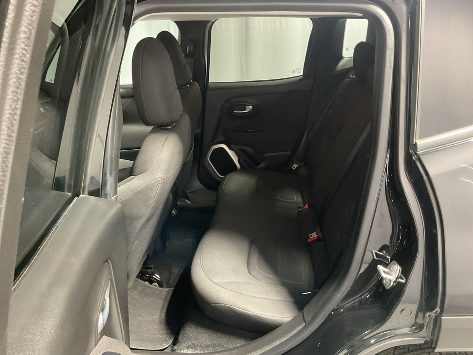 2018 Jeep Renegade Latitude FWD