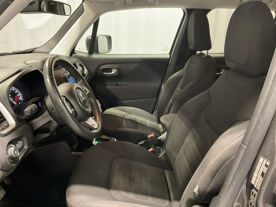 2018 Jeep Renegade Latitude FWD