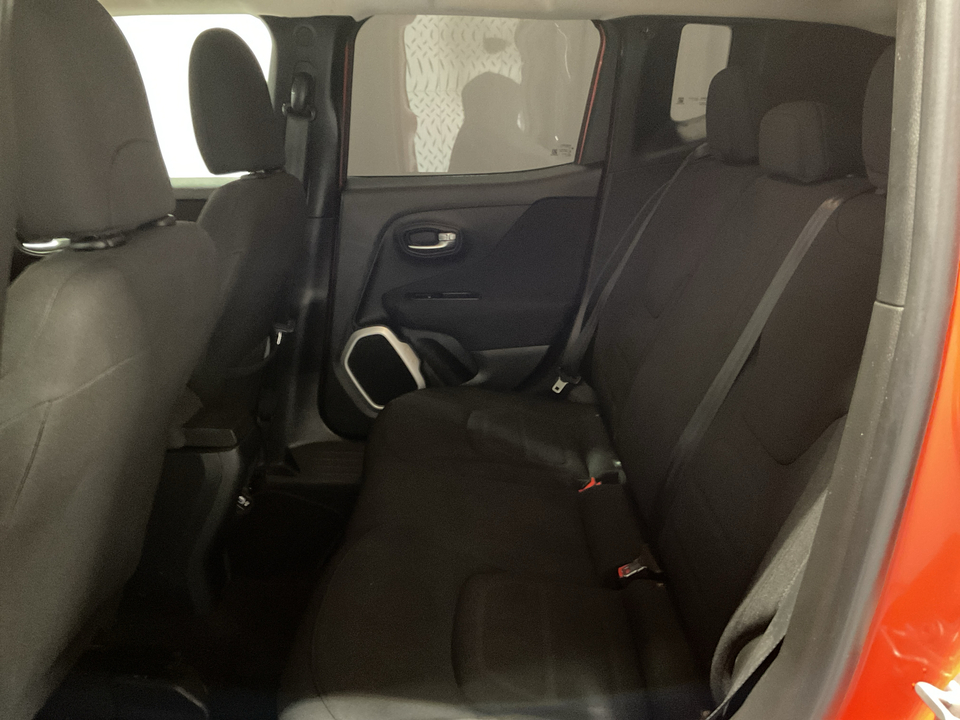 2018 Jeep Renegade Latitude FWD