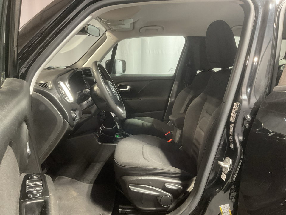 2021 Jeep Renegade Latitude 4WD